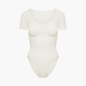 T-Shirt Bodysuit Sculpting Shapewear mit Slip