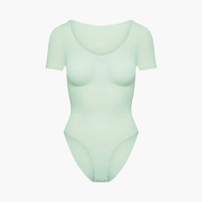 T-Shirt Bodysuit Sculpting Shapewear mit Slip